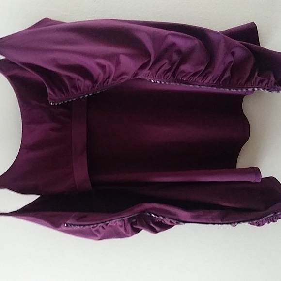 Fabletics Mia Spotify Purple Ruched Zip Front Athletic Tank Top sz M - Picture 9 of 14